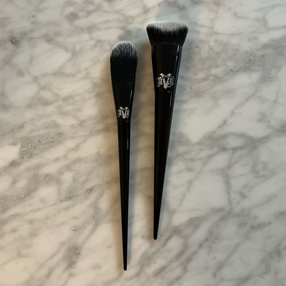 resno tema v bližini kat von d makeup brush set stvar Poezija vloga
